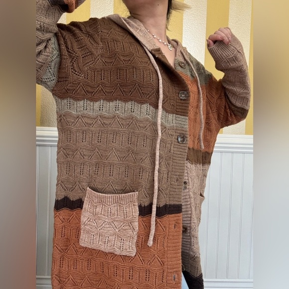 New!Multicolor Knit Hooded Sweater - Picture 9 of 9